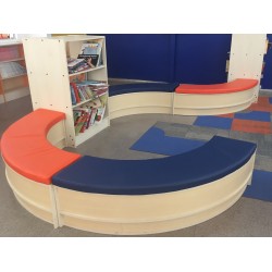 Banquetas Modulares con Estantes